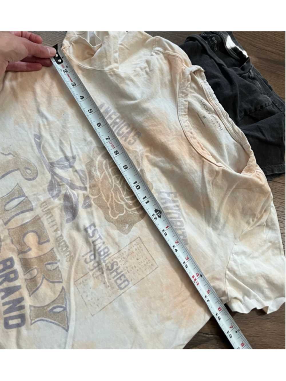 Lucky Brand tee shirt bundle size M - Picture 5 of 11